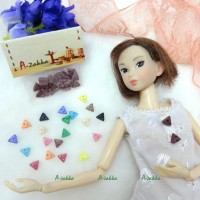 NDB010BRN Doll Dress Material Tiny Button Triangle 6.5mm Brown NDB010BRN Doll Dress Material Tiny Button Triangle 6.5mm Brown